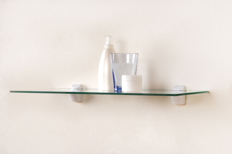 BandQ Shelf Clip White