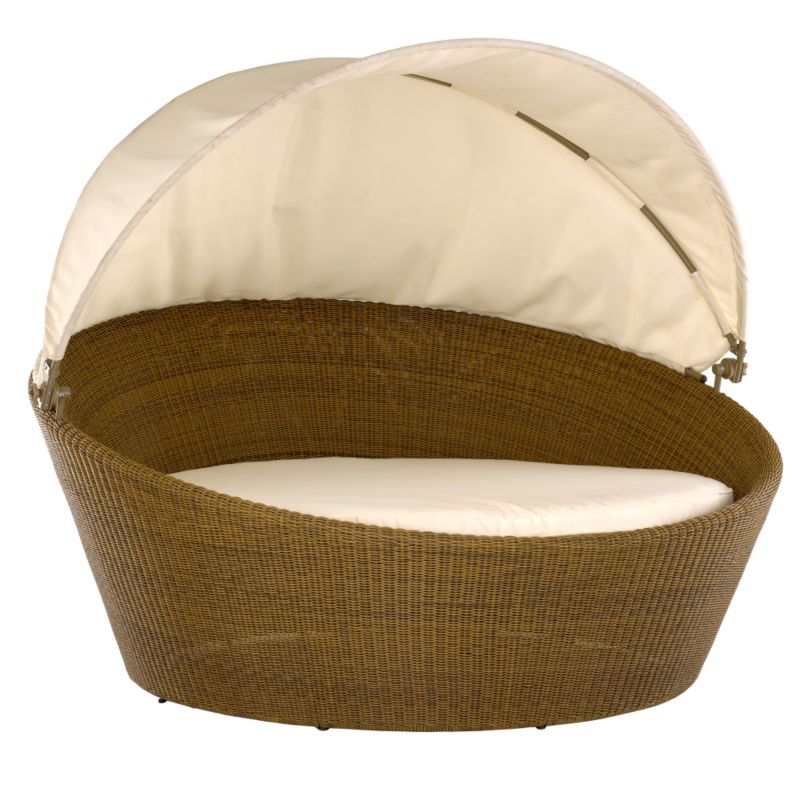 BandQ Tropica Rattan Bed With Canopy