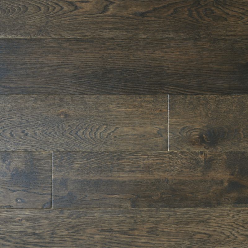 Oak Coffee Brushed Flooring L1200 x W123 x T18mm | B & Q