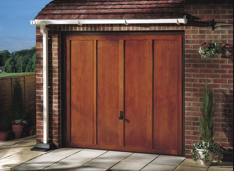 BandQ Kentmere Up And Over Timber Garage Door BQ70KENT 2134mm x 2134mm