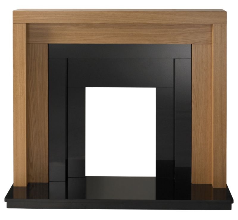 Rochester Surround Set Natural Oak and Black