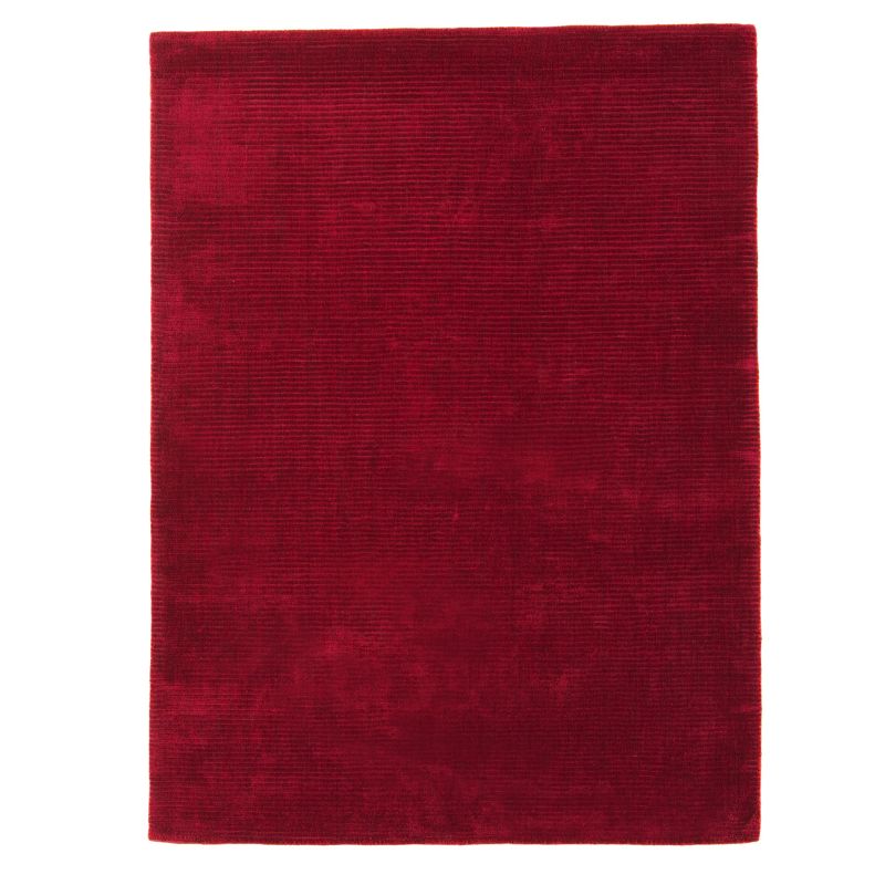 Colours by B&Q Velvet Touch Scarlet (W)120 x (L)160cm