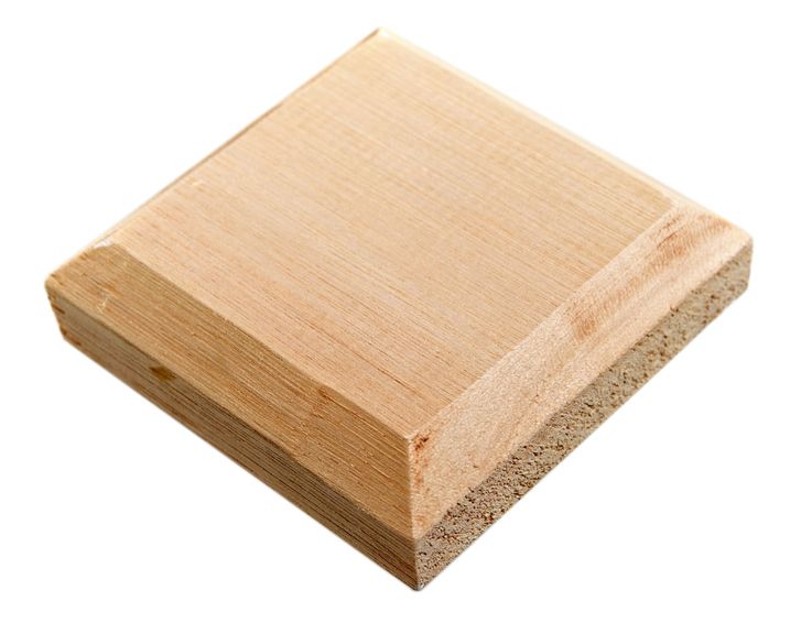 BandQ Hardwood Post Cap