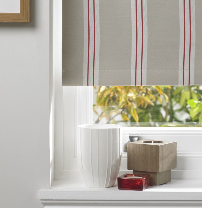 Colours Aulis 3 Colour Stripe Seine and Red Roller Blind