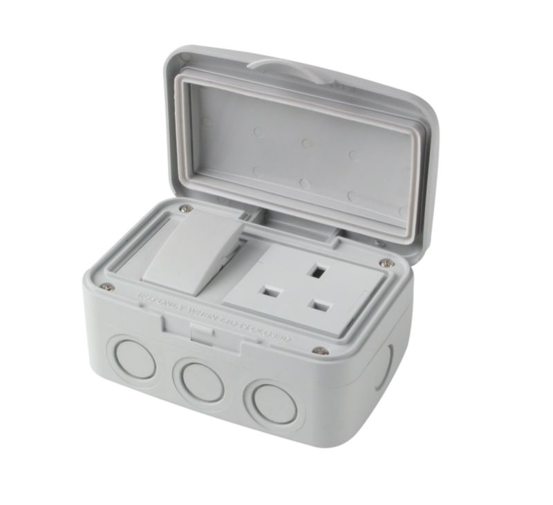 HEC Weatherproof 20 Amp Switch 13 Amp Socket IP55