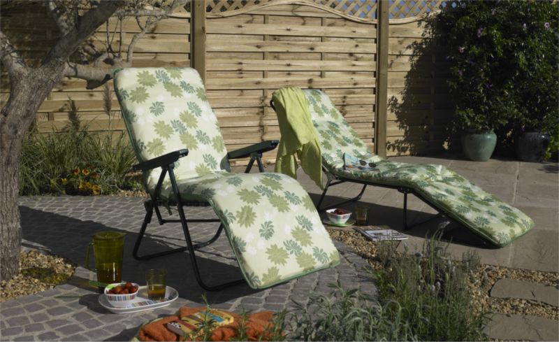 Alternative image for B&Q Sicily Sunlounger with Cushion