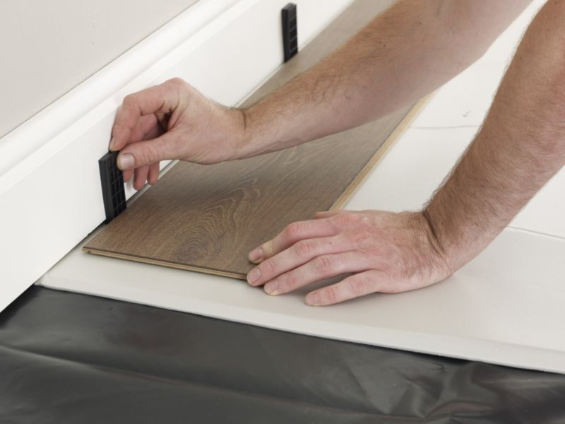 Flooring Wedges Kit