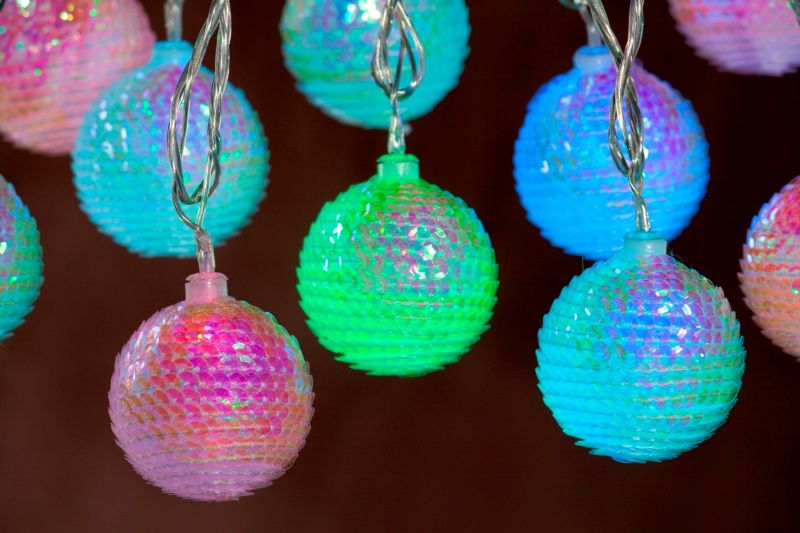 20 LED Sequin Col Change Bauble Lgts
