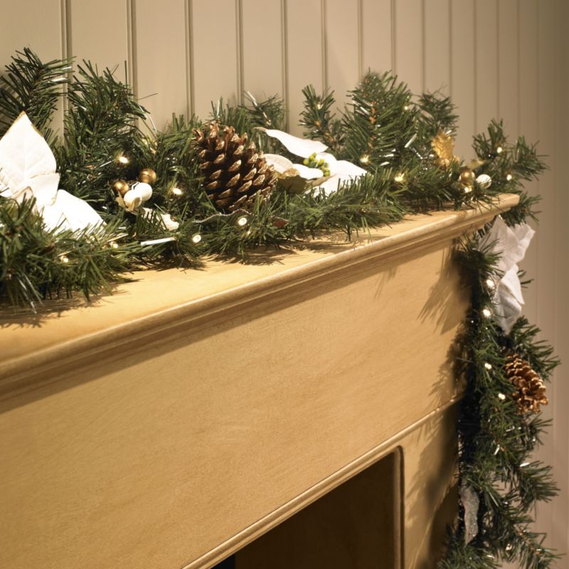 183Cm 6Ft Bo LED BerryPoinsettia Garland