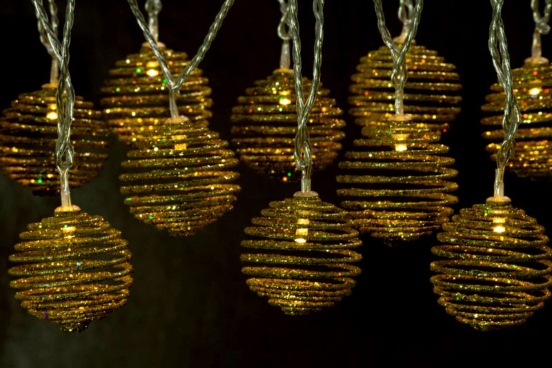 LED 20 Gold Effect Swirl Lights