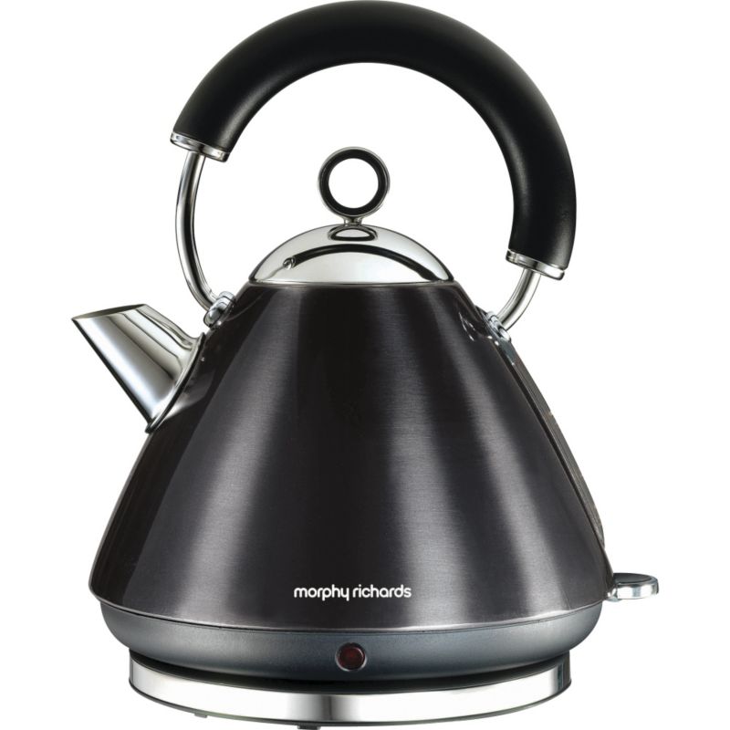 Morphy Richards Accents Black Traditional Kettle 43776