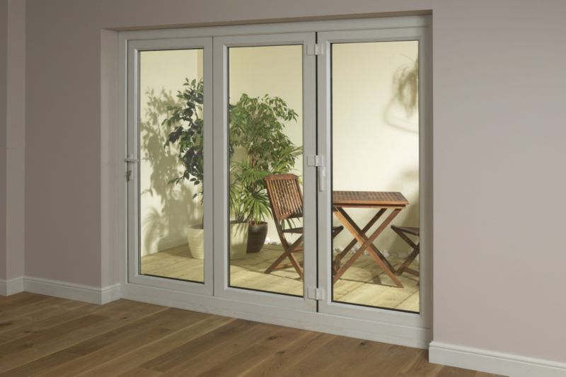 B&Q 6ft White Tri Fold Left Hand Folding Exterior Door White 2090x1790mm