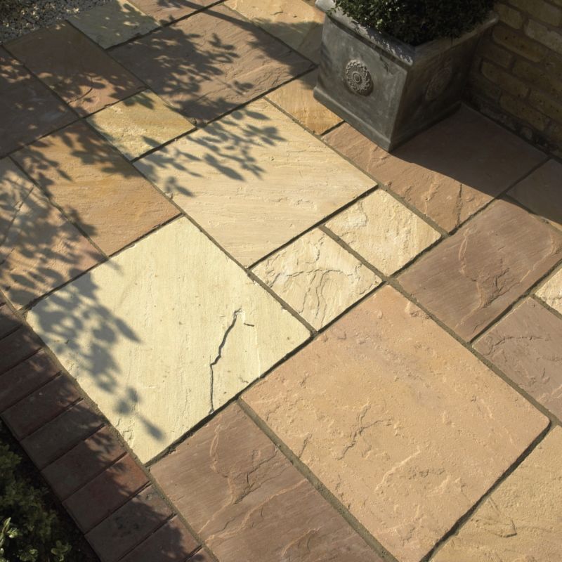 Bradstone Natural Sandstone Patio Feature Kit Modac 3msup2