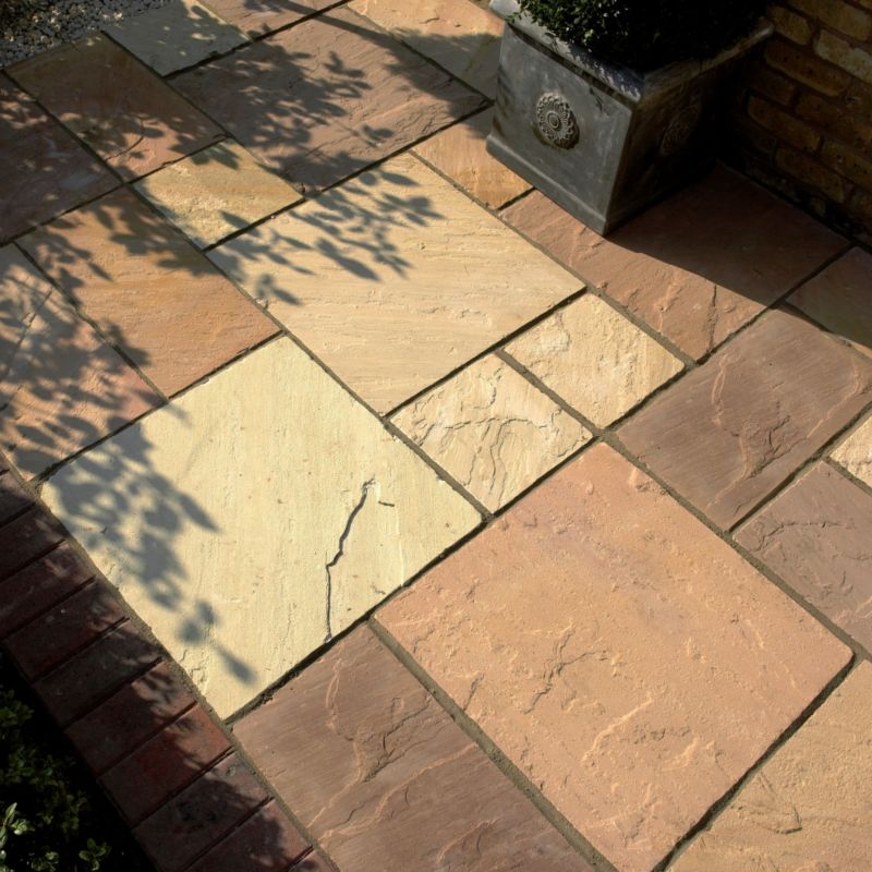 Bradstone Natural Sandstone Patio Feature Kit Modac 10msup2