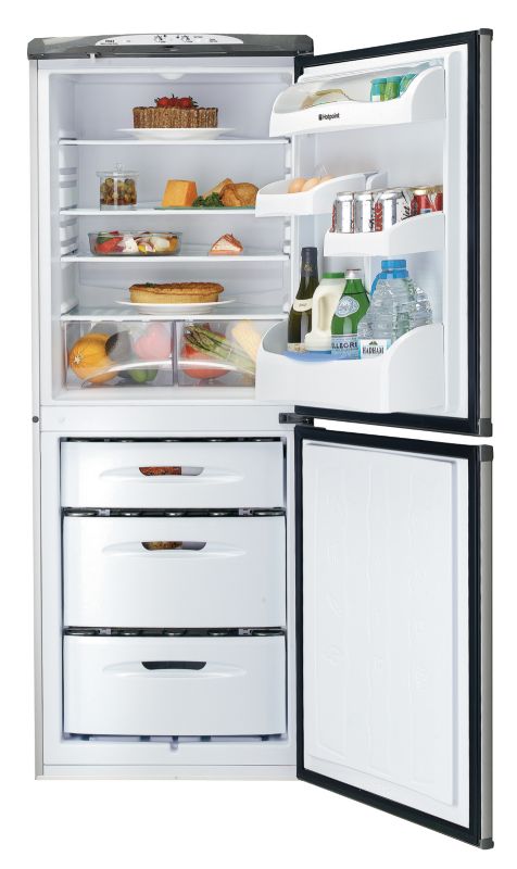 Hotpoint Combi FridgeFreezer FFP187BP Polar White