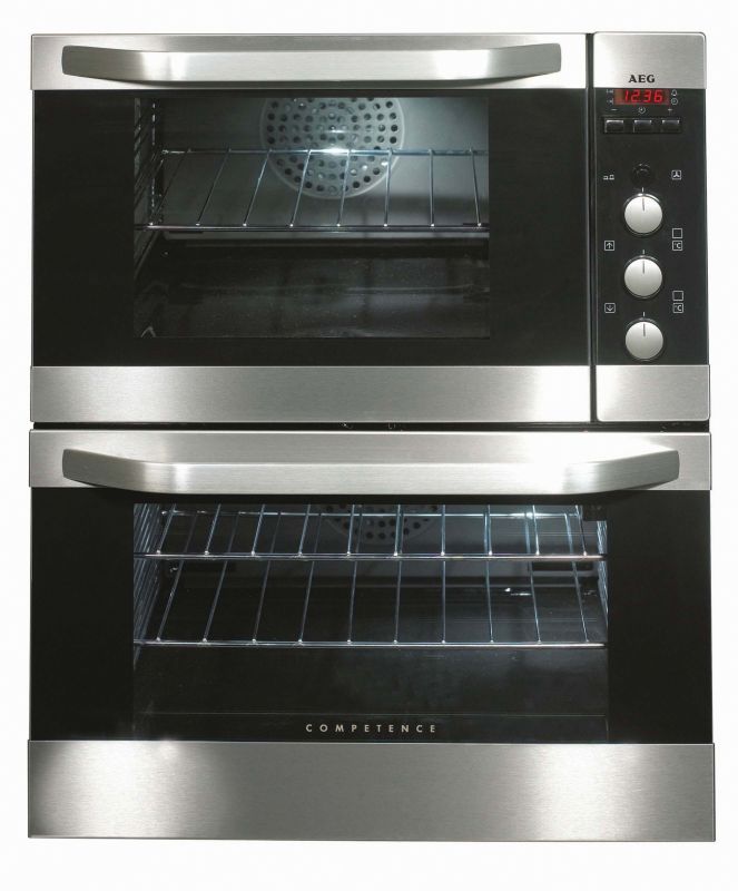 AEG Multifunction Under Counter Oven U71014M Stainless SteelBlack