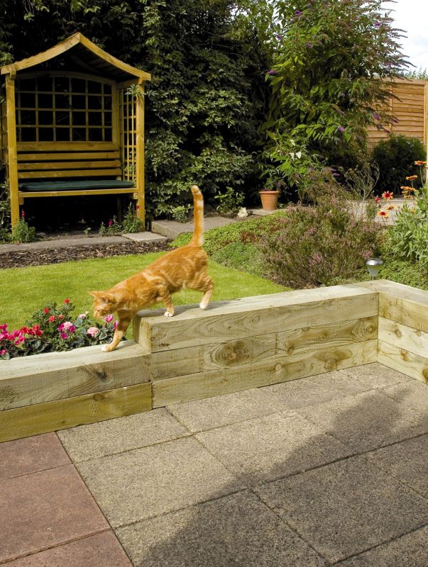 Grange Sawn New Railway Sleeper Green (l)1.2m X (w)0.25m from the Garden Paving Supplies