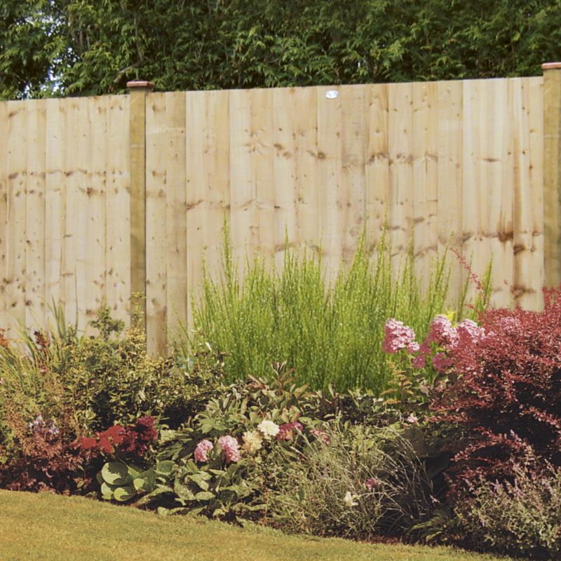 Grange Featheredge Kit - 3 x (H)1.5m Panels, 4 x (H)2.1m Posts