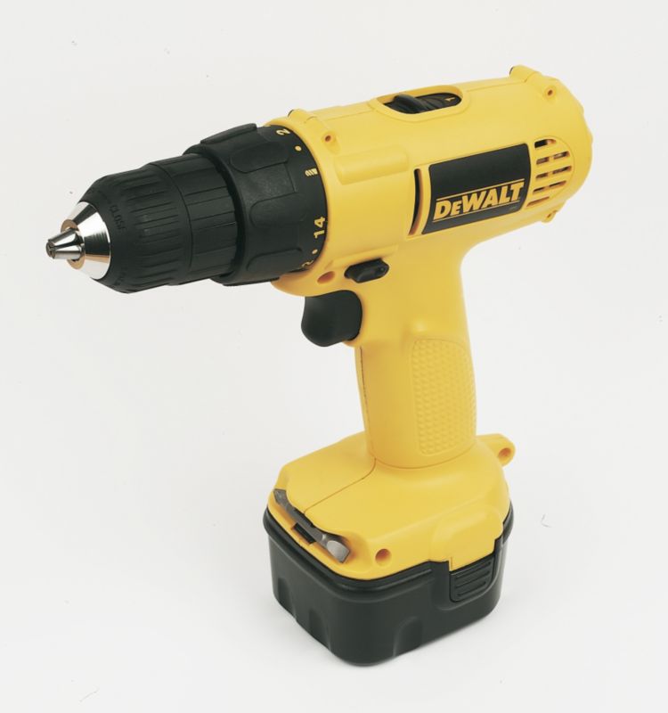 DeWALT 12V Cordless Drill Driver DW907K2V