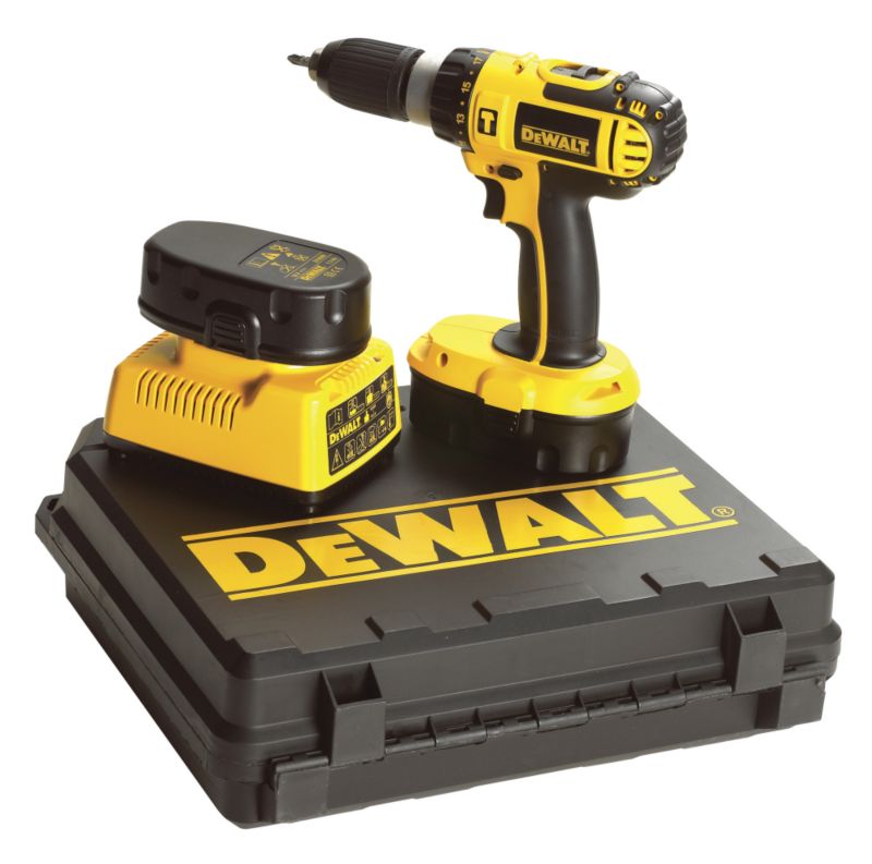 DeWALT 18v Combi Drill and 2 batteries