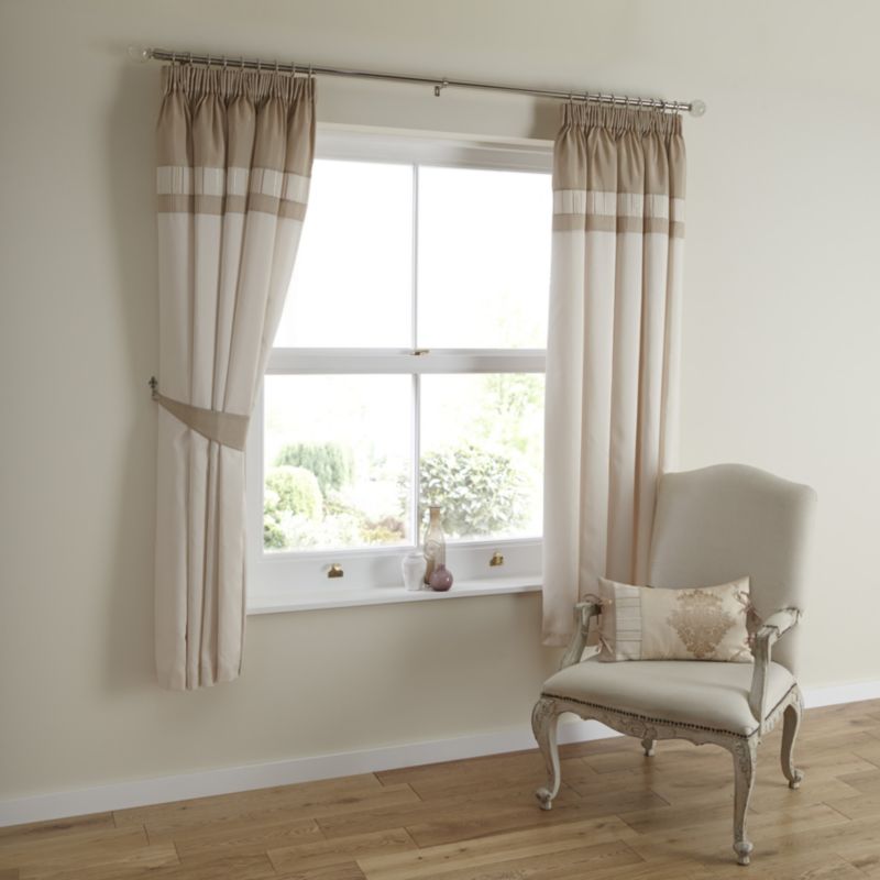 Chartwell Heritage Eyelet Lined Curtains in Gold (H)183 x