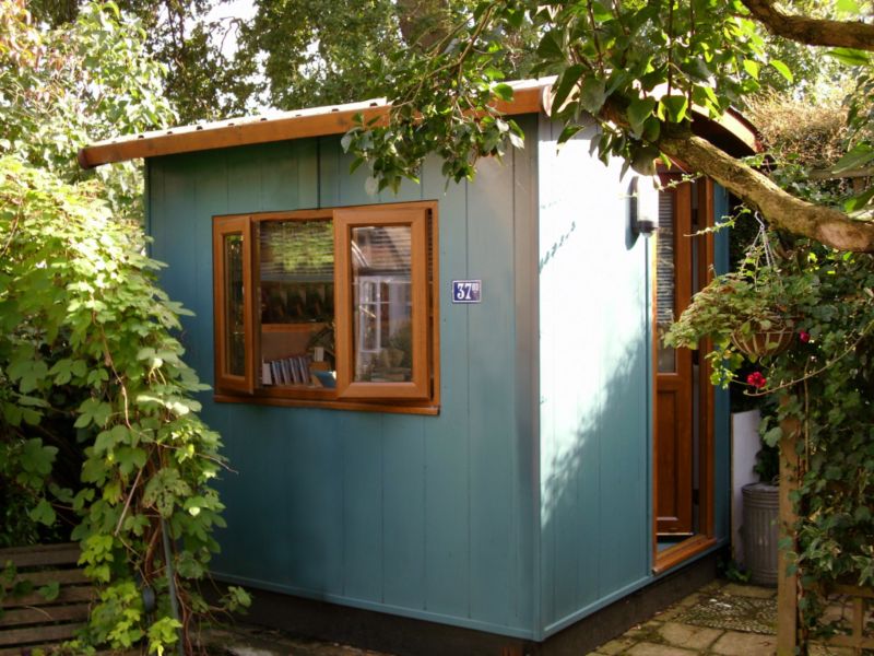 Save on this Henley Offices Compact Mini Office