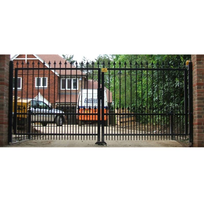 Save on this Ornamental Level Top Gate Set Black (W)3m