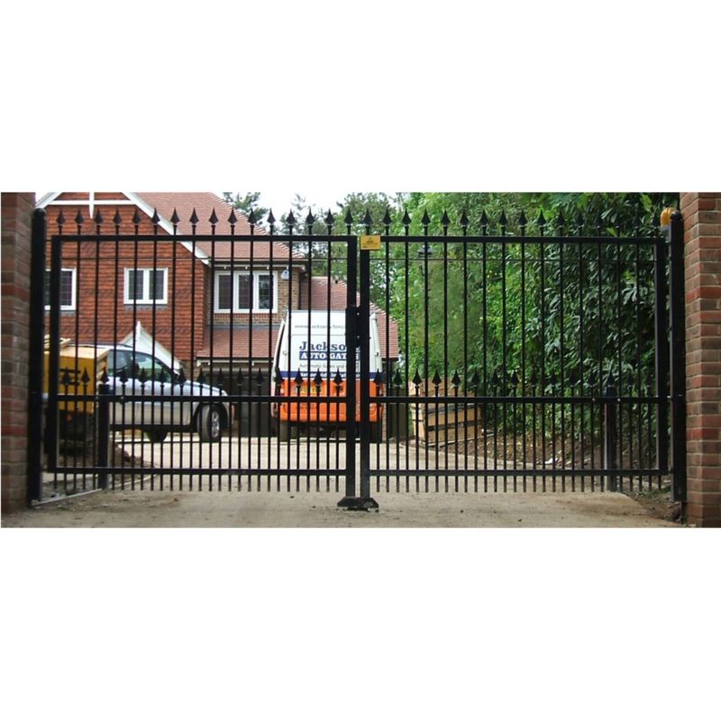 Save on this Ornamental Level Top Gate Set Black (W)3.6m