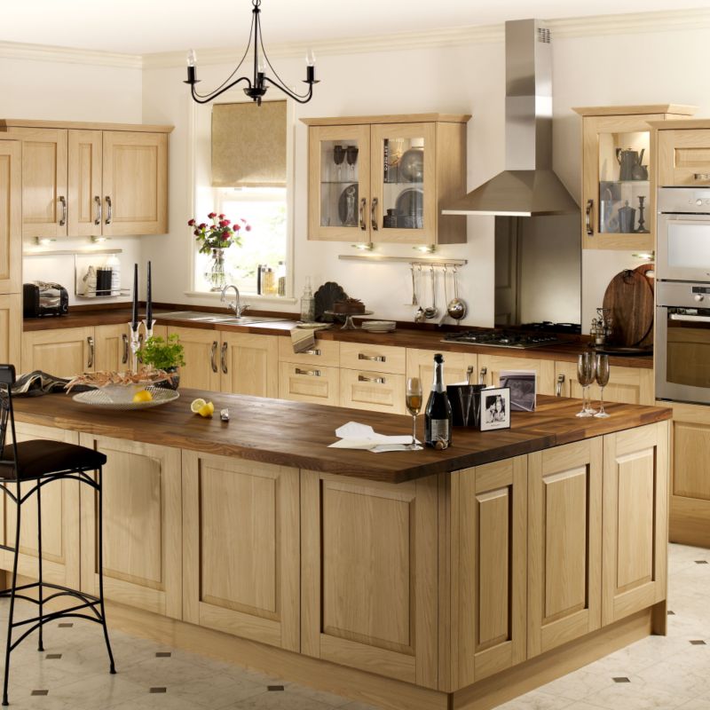 Cooke and Lewis Kitchens Cooke and Lewis Classic Chestnut Style Pack DD Corner Door 625mm