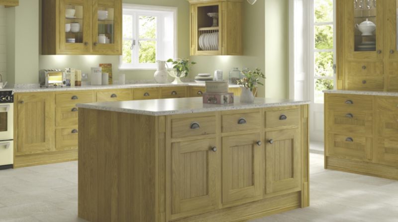 Half Price Kitchens at B&Q